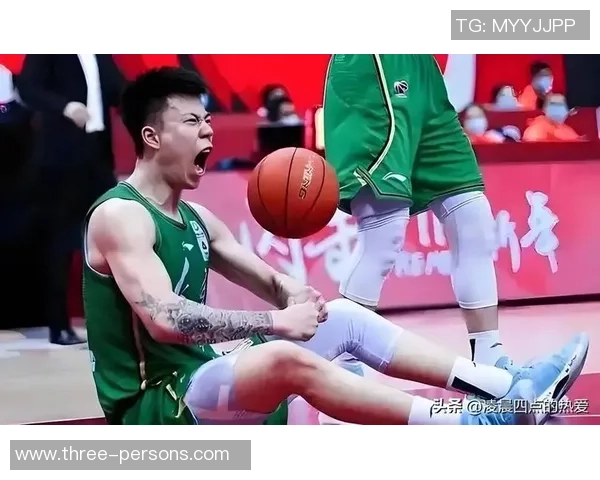 CBA第三轮精彩对决上海男篮迎战强敌辽宁队全力争胜