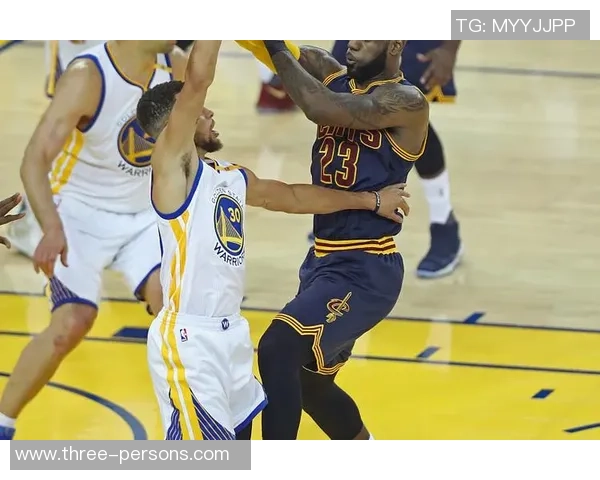 2008年3月25日湖人与勇士经典对决精彩回放分析与赛后点评